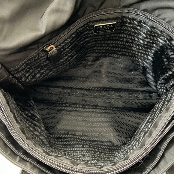 PRADA Vintage Tessuto Nylon Shoulder Tote Black - Picture 9 of 14